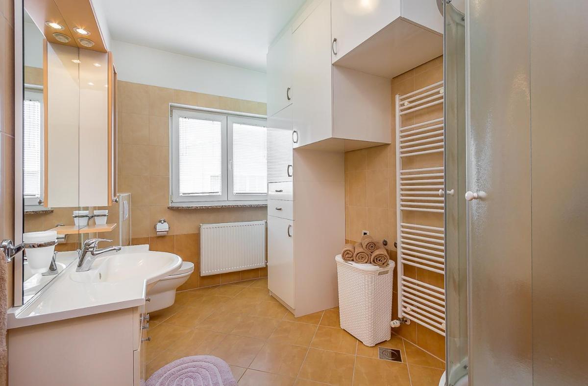 Apartment Igor 3 **** Medulin Exteriör bild